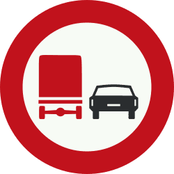 Nederlands verkeersbord: Overtaking prohibited for trucks