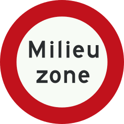 Nederlands verkeersbord: Polluting vehicles prohibited (low emission zone)